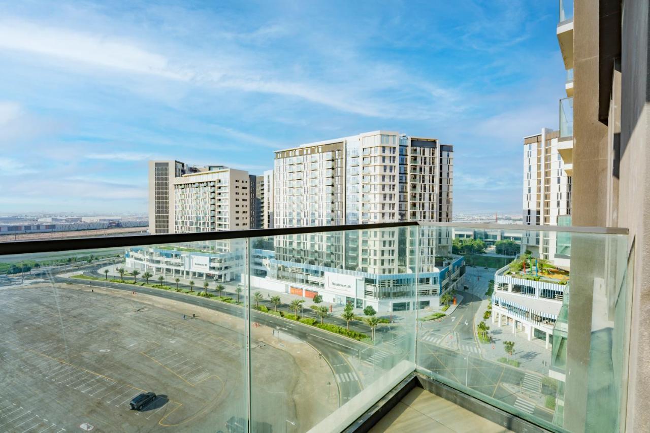 Expo Village Serviced Apartments دبي المظهر الخارجي الصورة