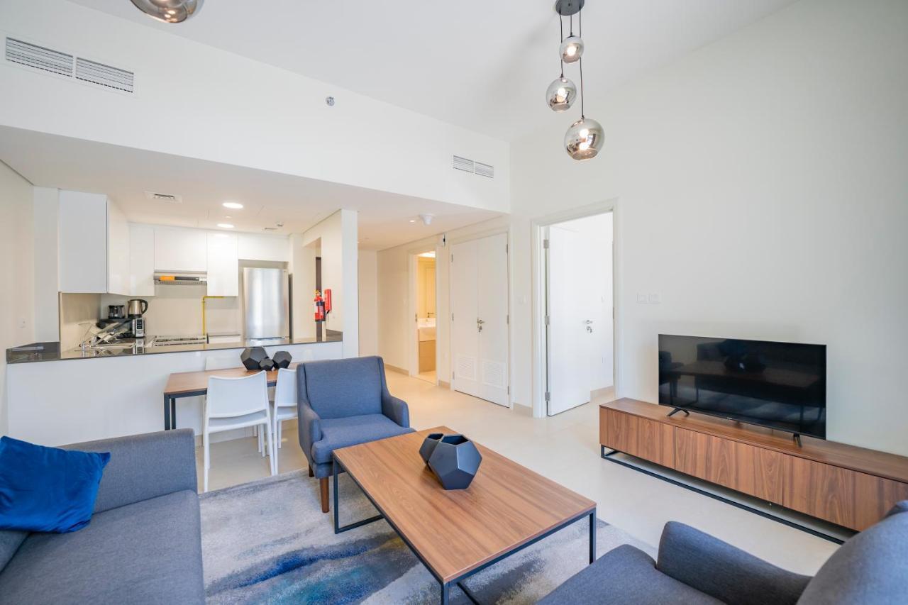 Expo Village Serviced Apartments دبي المظهر الخارجي الصورة